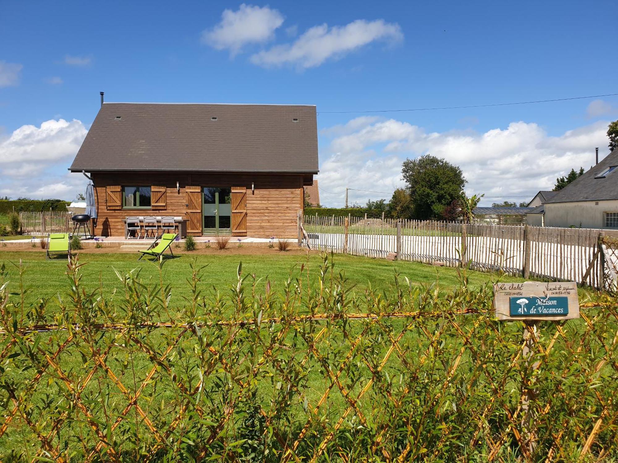 Le Chalet Saint-Pierre-d'Artheglise 外观 照片
